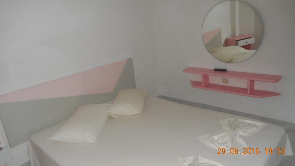 Dimis Studios And Apartments Olympic Beach Exterior photo